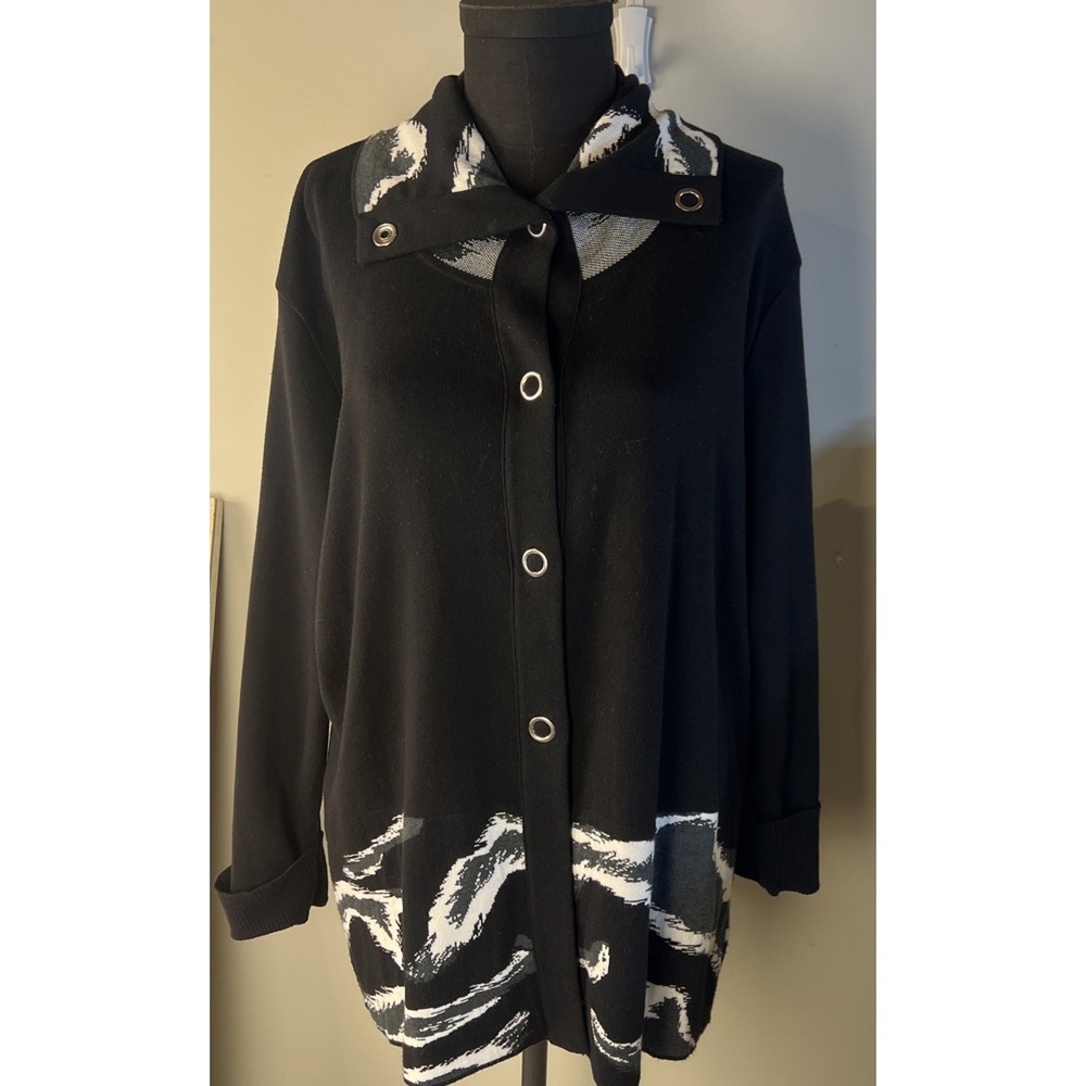 Angel Apparel XL Cardigan Women's‎ Black White Snap Front Art Graphic Sweater
